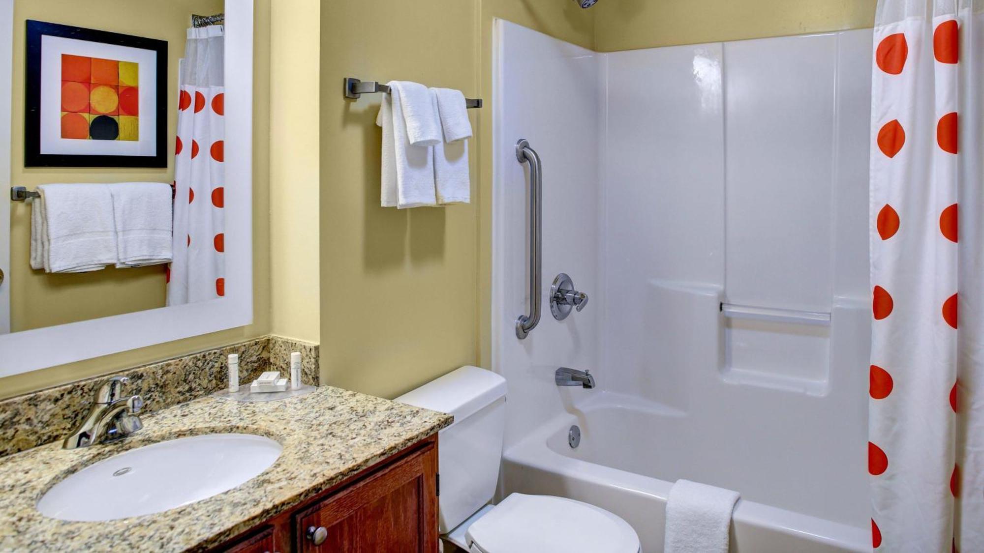 Towneplace Suites By Marriott Cleveland Уэстлейк Экстерьер фото