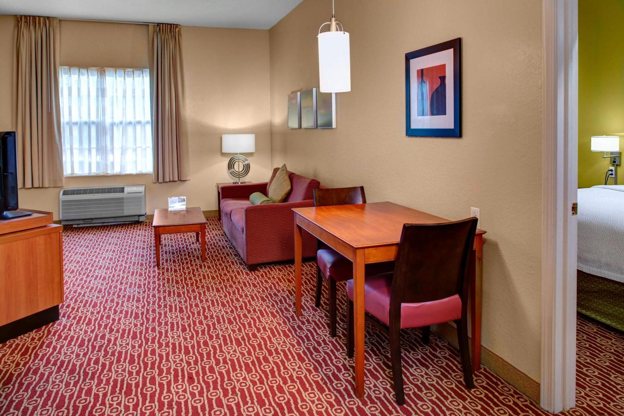 Towneplace Suites By Marriott Cleveland Уэстлейк Экстерьер фото